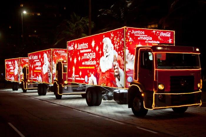 Caravana de Natal da Coca-Cola divulga trajeto em Rio Preto - DHoje Interior